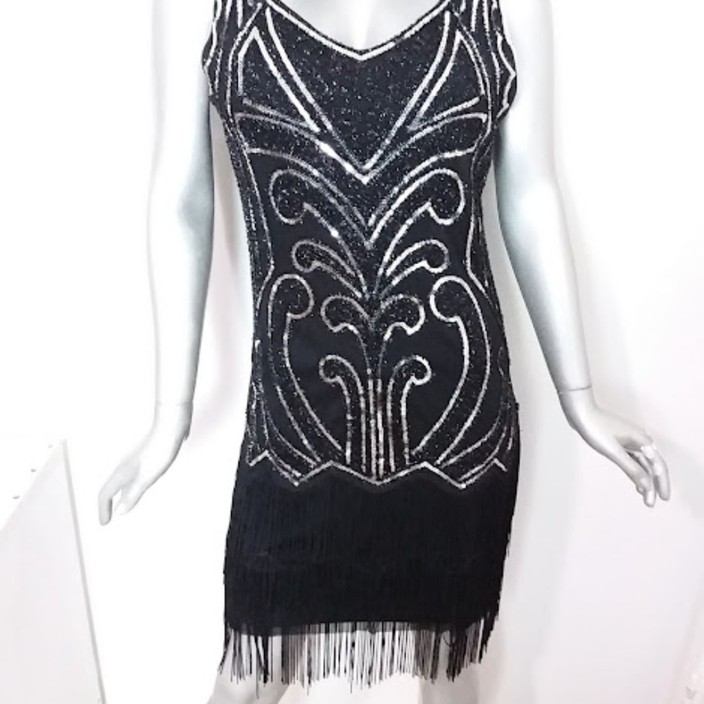 Women's Medium Dress Black/Silver Fringe Sequins Sleeveless 1920's Replica